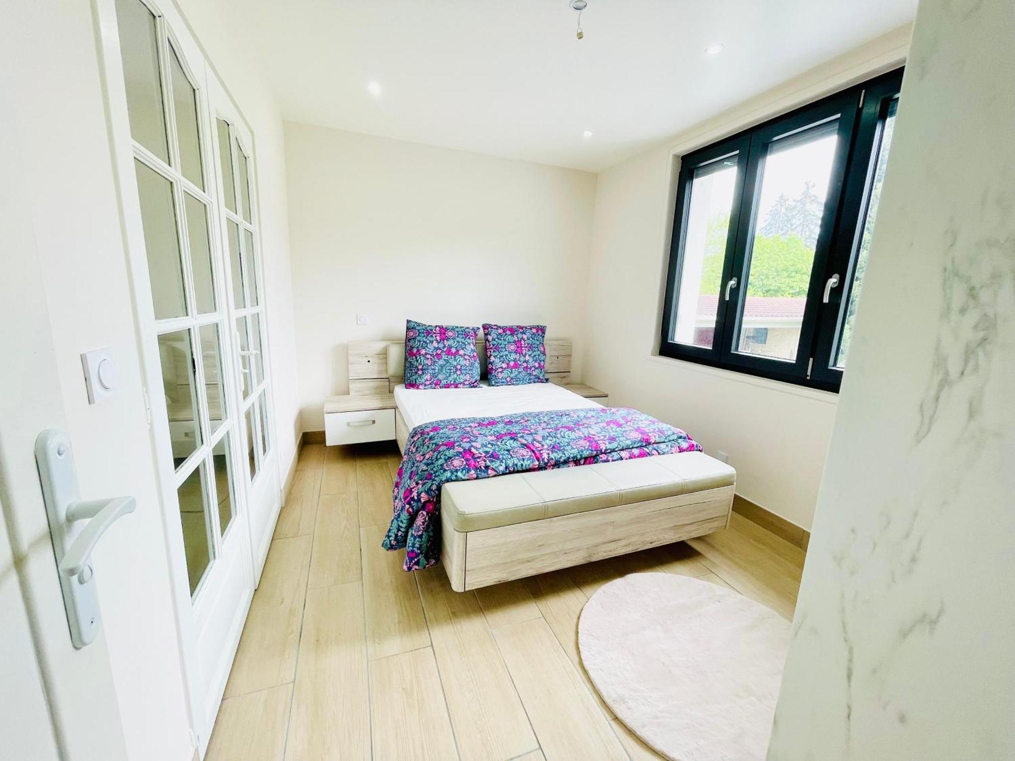 Stylish, Calm And Green Home Stay แซ็ง-ฟาร์โก-ปงติแยร์รี ภายนอก รูปภาพ