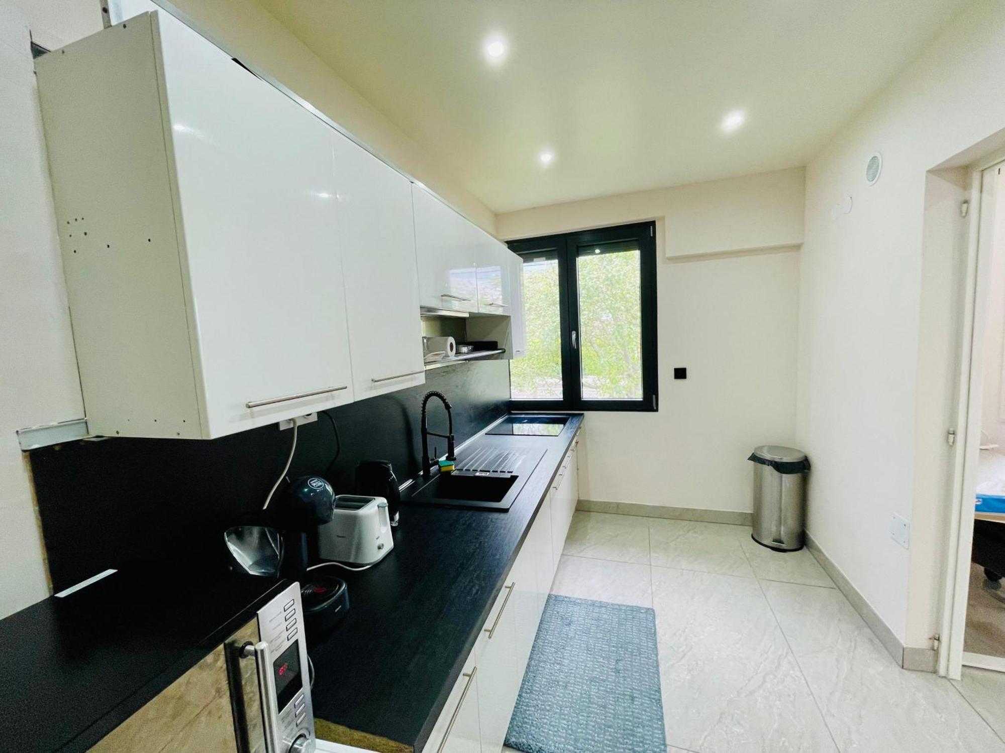 Stylish, Calm And Green Home Stay แซ็ง-ฟาร์โก-ปงติแยร์รี ภายนอก รูปภาพ